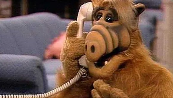 Alf fue un personaje muy peculiar que se ganó al público, pero la verdad es que sus actores vivían muy infelices dentro de los estudios de grabación (Foto: NBC)