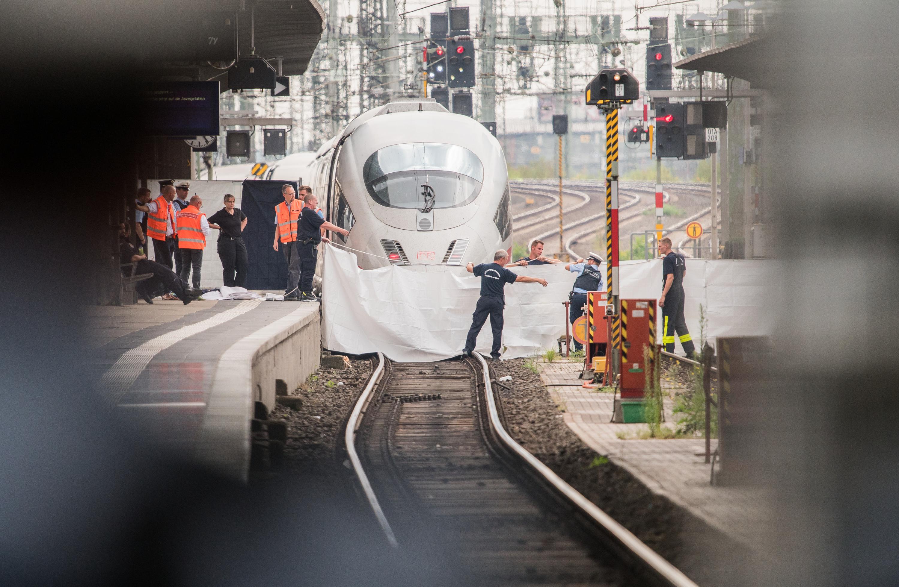 El africano que mató a un niño al lanzarlo a un tren en Alemania y la repercusión del crimen. Foto: AFP