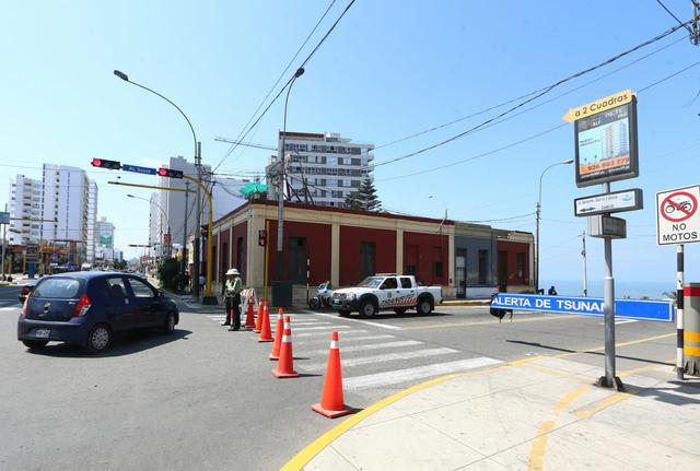 Desde las 4 de la mañana permanece cerrada la Costa Verde al tránsito vehicular por la triatlón Ironman 2019 (Foto: Alessandro Currarino).