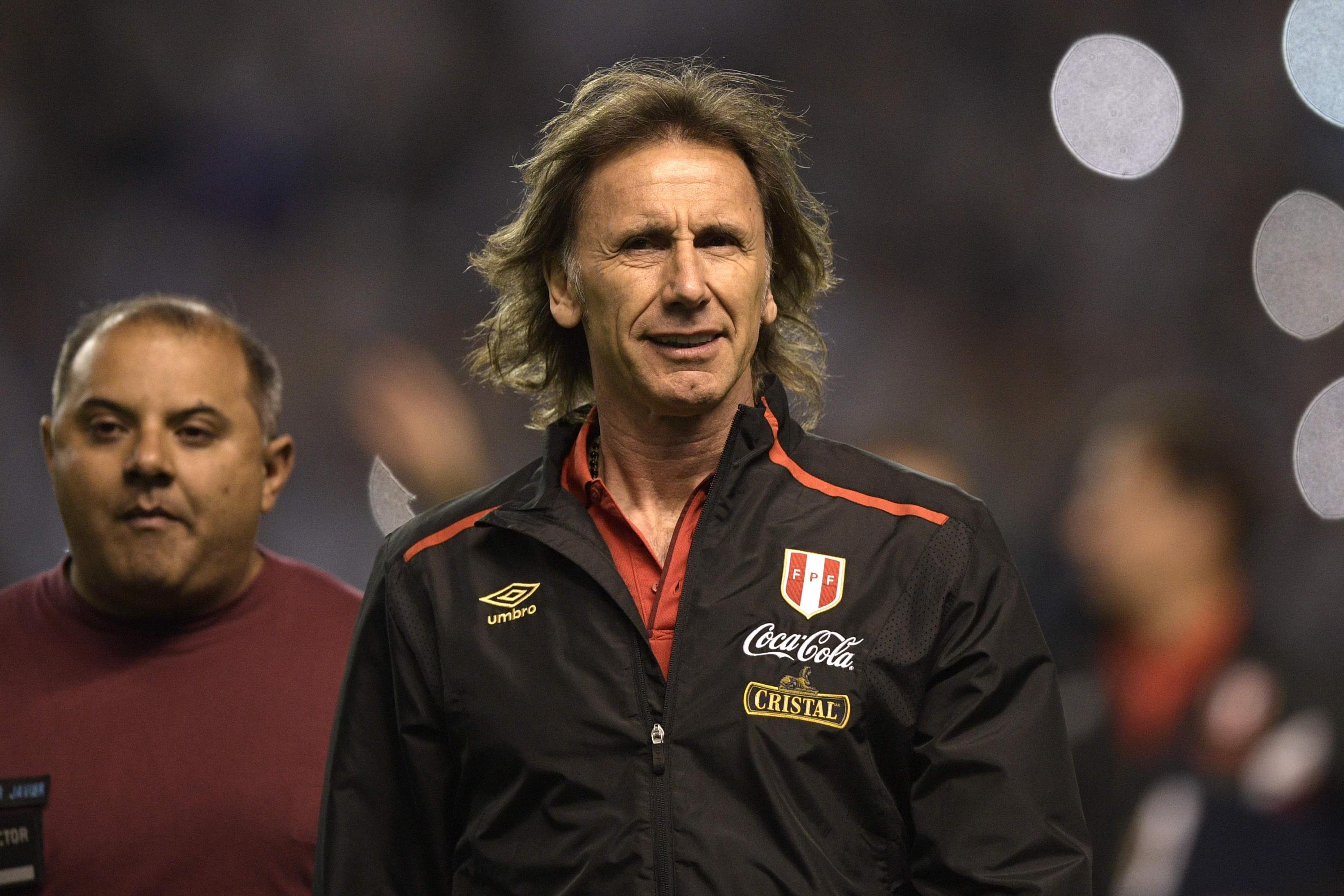 Ricardo Gareca, técnico de Perú, resaltó la entrega y el carácter de sus dirigidos durante el juego ante Argentina. El 'Tigre' aseguró que nada esta dicho en el cierre de las Eliminatorias Rusia 2018. (Foto: AFP)