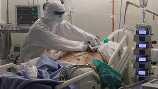 España suma 643 fallecidos por coronavirus, pero con una incidencia en descenso