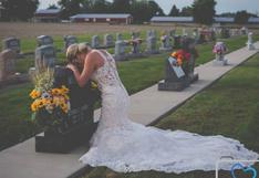 Vestida de novia visitó la tumba de su prometido fallecido en accidente