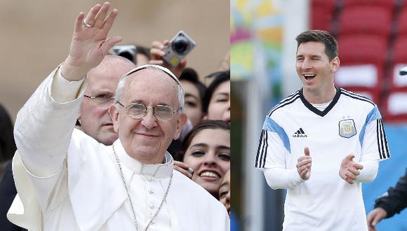 Lionel Messi y el Papa Francisco en partido benéfico