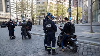 Francia: autoridades endurecerán la aplicación de sanciones por incumplir confinamiento