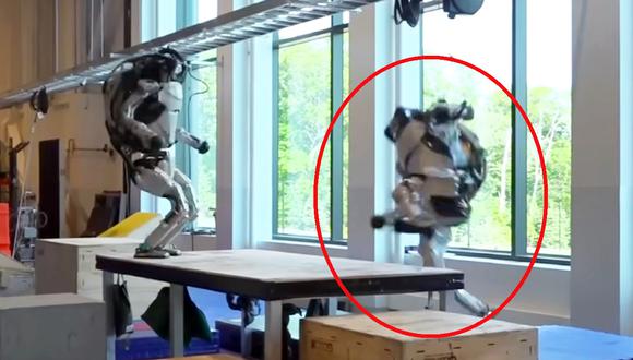 El robot Atlas ha protagonizado también estrepitosas caídas durante sus pruebas. (Imagen: YouTube)