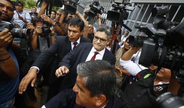 Este lunes, José Domingo Pérez encabezó una diligencia en la sede de Telefónica ubicada en La Victoria. (Foto: Francisco Neyra)