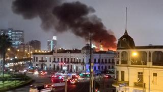 Centro de Lima: reportan incendio en vivienda de material noble y peligran otras casas del jirón Chota