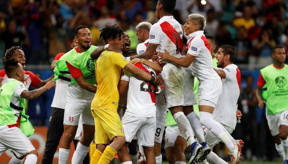 Perú ganó su primera definición por penales en la historia. (Foto: AFP)