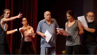"La multitud", primera obra de la dramaturgia china en Perú