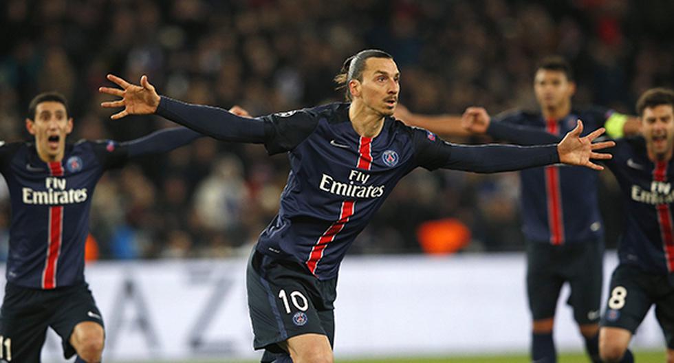 A los 39 minutos, Zlatan Ibrahimovic abrió el marcador a favor del Paris Saint Germain con un estupendo tiro libre al arco del Chelsea (Foto: EFE)