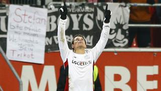 Chicharito Hernández dio triunfo a Leverkusen en la Bundesliga