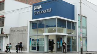 Coronavirus: Clientes del BBVA podrán realizar retiros desde cualquier cajero sin pagar comisiones 