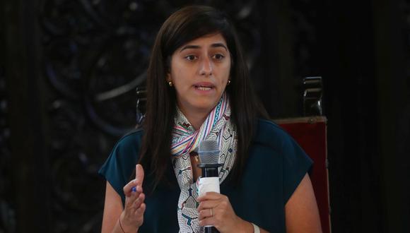 La ministra pidió a los aportantes a que no tomen “decisiones apresuradas” como solicitar un cambio de fondo. (Foto: Alessandro Currarino/GEC)