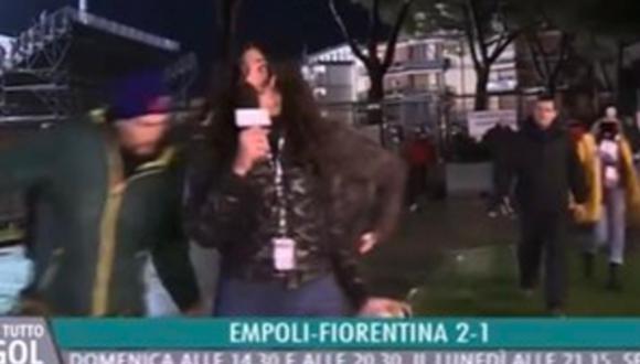 La reportera italiana Greta Beccaglia fue acosada durante una transmisión en vivo. (Captura de video).