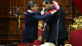 El primer mes de Martín Vizcarra como presidente [FOTOS]