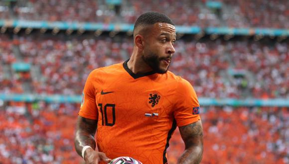 Memphis Depay se perderá el debut de Países Bajos en la Copa del Mundo. Foto: EFE.