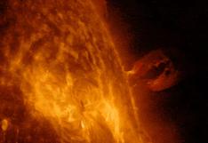 NASA: llamarada solar afectó comunicaciones en la Tierra | GIF