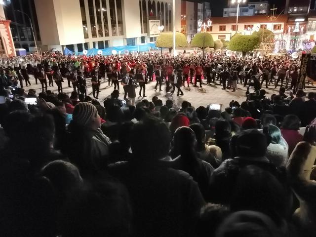 Puno: continúa la música y danza por fiesta de la Virgen de la Candelaria. (Foto: Carlos Fernández)