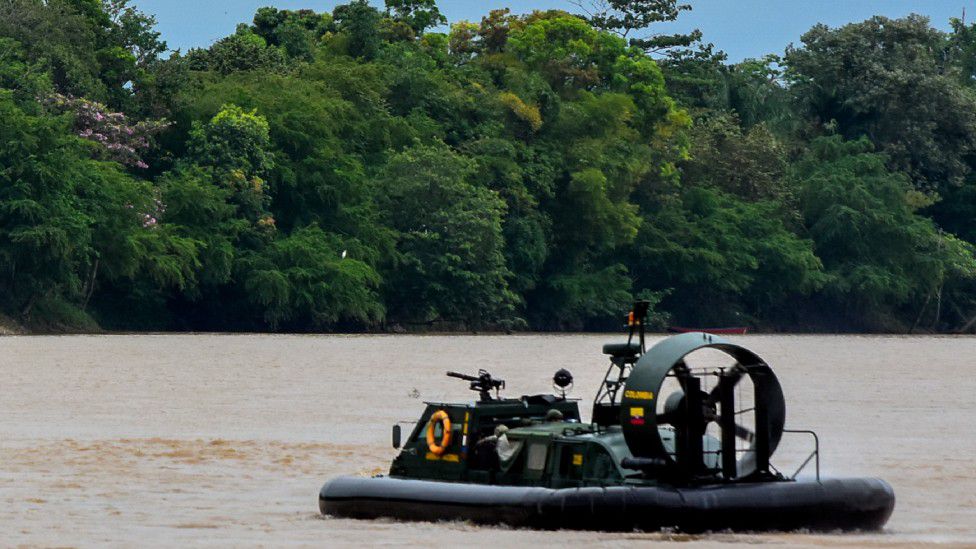 The intervention in La Victoria was the first time that there was an escalation of tension between the Venezuelan army and a Colombian armed group.  (AFP)