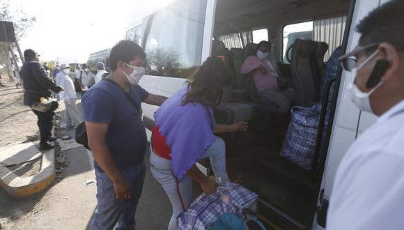 Más de 19,000 peruanos varados en Lima han regresado a sus regiones de origen desde la implementación de los traslados humanitarios en abril. (Foto: Francisco Neyra / GEC)
