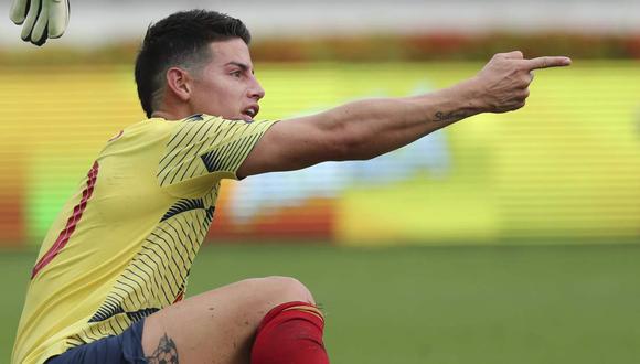 James Rodríguez lamentó la derrota de Colombia ante Uruguay. (Foto: AP)