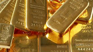 Precios del oro se encaminan a su tercera pérdida semanal