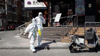 China registra ocho muertes por coronavirus y 329 nuevos casos