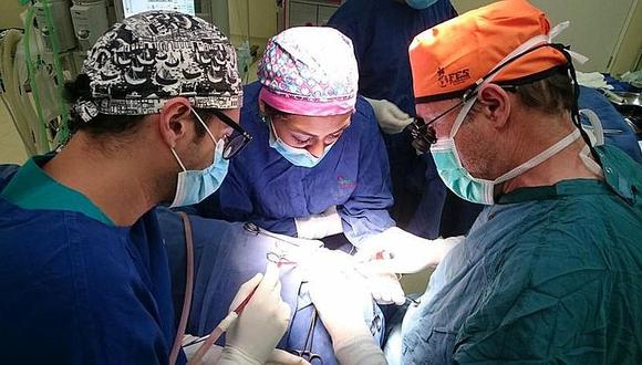 El equipo de especialistas esta conformado por profesionales cirujanos, anestesiólogos, pediatras y enfermeras. (Archivo GEC)