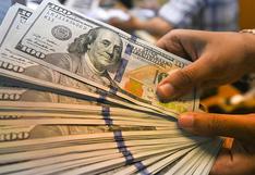 Dólar: Tipo de cambio cierra a la baja ante oferta dólares de fondos pensiones y bancos locales