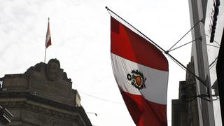 Bandera del Perú: ¿en qué se diferencia del pabellón y del estandarte nacional?