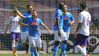 Juan Vargas jugó: Fiorentina cayó 3-0 con Napoli por la Serie A