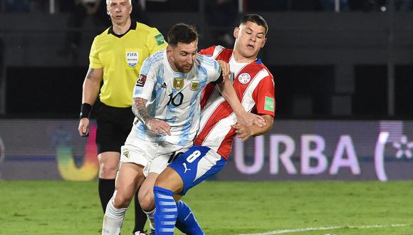 Argentina empató sin goles ante Paraguay en Asunción. La Albiceleste se mantiene en el segundo lugar de la tabla de las Eliminatorias. (Foto: AFP)