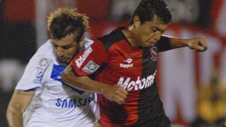Con Rinaldo Cruzado, Newell's venció 2-1 a Vélez y avanzó en la Libertadores