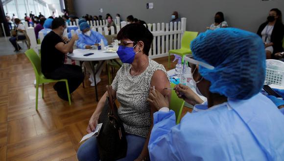 Tras más de 22 meses de pandemia, este país centroamericano de 4,28 millones de habitantes acumula 614.957 contagios confirmados y 7.565 fallecidos. (Foto: Bienvenido Velasco / EFE)
