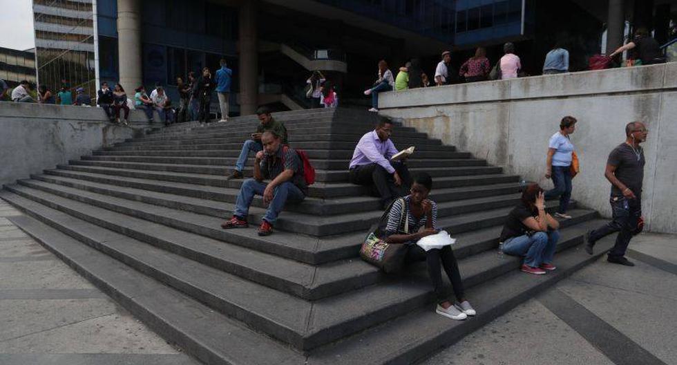 Caracas registra tercer apagón y resto de Venezuela suma casi 48 horas sin luz. (Foto: EFE)
