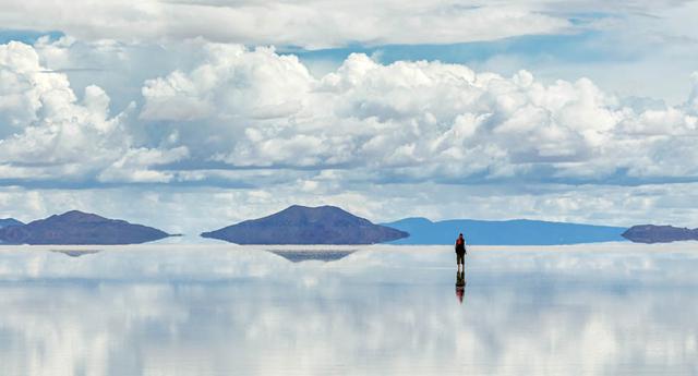 Uyuni está formado por 11 capas de sal y
posee el 90% del litio del planeta.(Foto: Shutterstock)