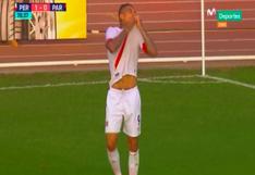 Paolo Guerrero realizó emotivo gestó tras abrir el marcador del Perú vs Paraguay