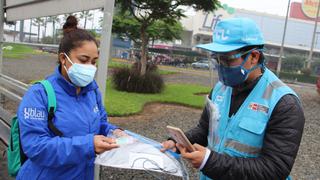 COVID-19: estos son los paraderos donde entregarán mascarillas y protectores faciales gratis