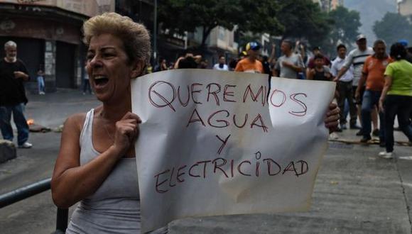 Los problemas en el suministro de luz y agua han sido motivo de numerosas protestas en Venezuela.