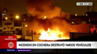 Incendio de grandes proporciones en cochera destruyó ocho vehículos en el Callao