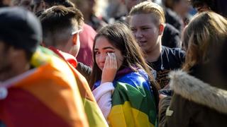 Rumania: Denuncian que referendo para vetar matrimonio gay incita la discriminación