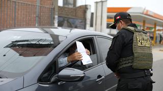 Autos particulares en Lima y Callao podrán circular este domingo 25