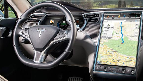 Los videojuegos se proyectarán en la pantalla central de los autos de la marca Tesla. (Fotos: Difusión)