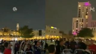 Hinchas argentinos se divierten al jugar fútbol en las calles de Doha | VIDEO