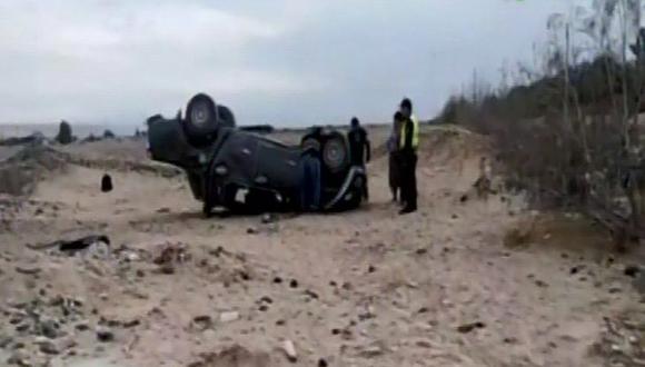 Las ocupantes de la camioneta fallecieron de manera instantánea tras el accidente en Tacna. (Captura: Canal N)