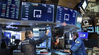 Wall Street abre en verde con ligeras ganancias por estímulo económico de EE.UU.