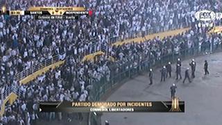 Independiente vs. Santos: la infernal pelea entre hinchas brasileños y policías en Pacaembú | VIDEO