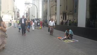 Ambulantes se instalan en eje peatonal Ica-Ucayali