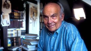 Los 85 años de Kapuscinski: el mejor de los periodistas