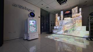 Robots vendedores y anuncios en forma de holograma: los inventos peruanos que están cambiando la atención al cliente